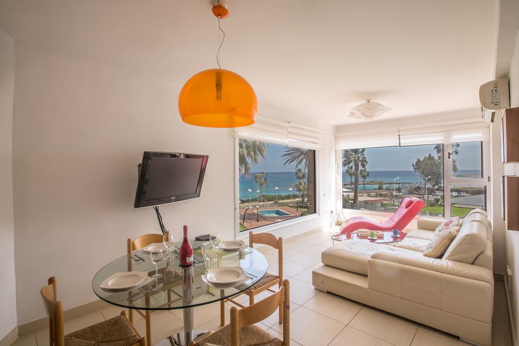 Pallinio Fig Tree Bay Apartments Protaras Exterior photo