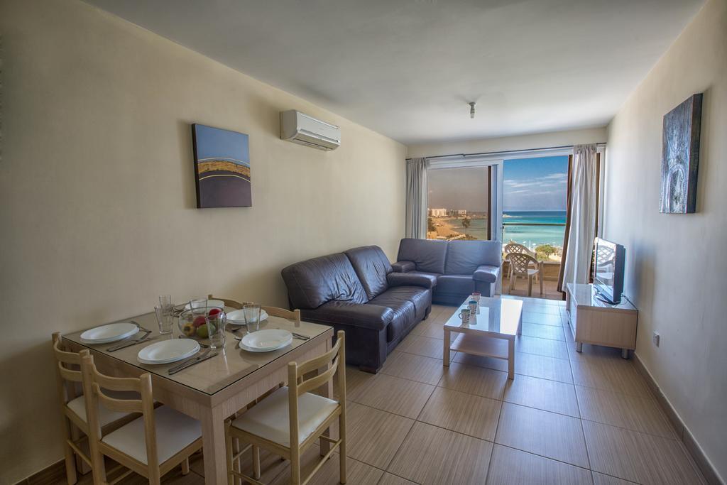Pallinio Fig Tree Bay Apartments Protaras Exterior photo